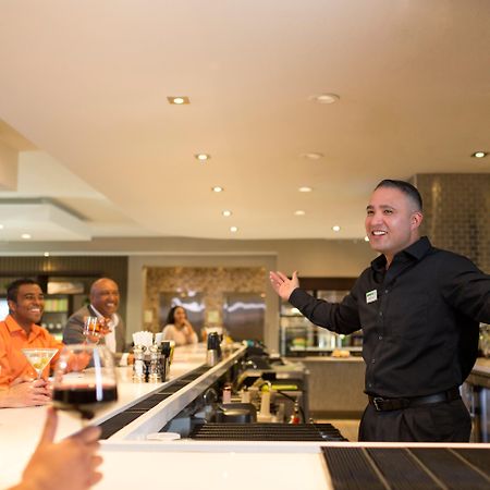Holiday Inn & Suites Cedar Falls-Waterloo Event Ctr By Ihg Eksteriør billede