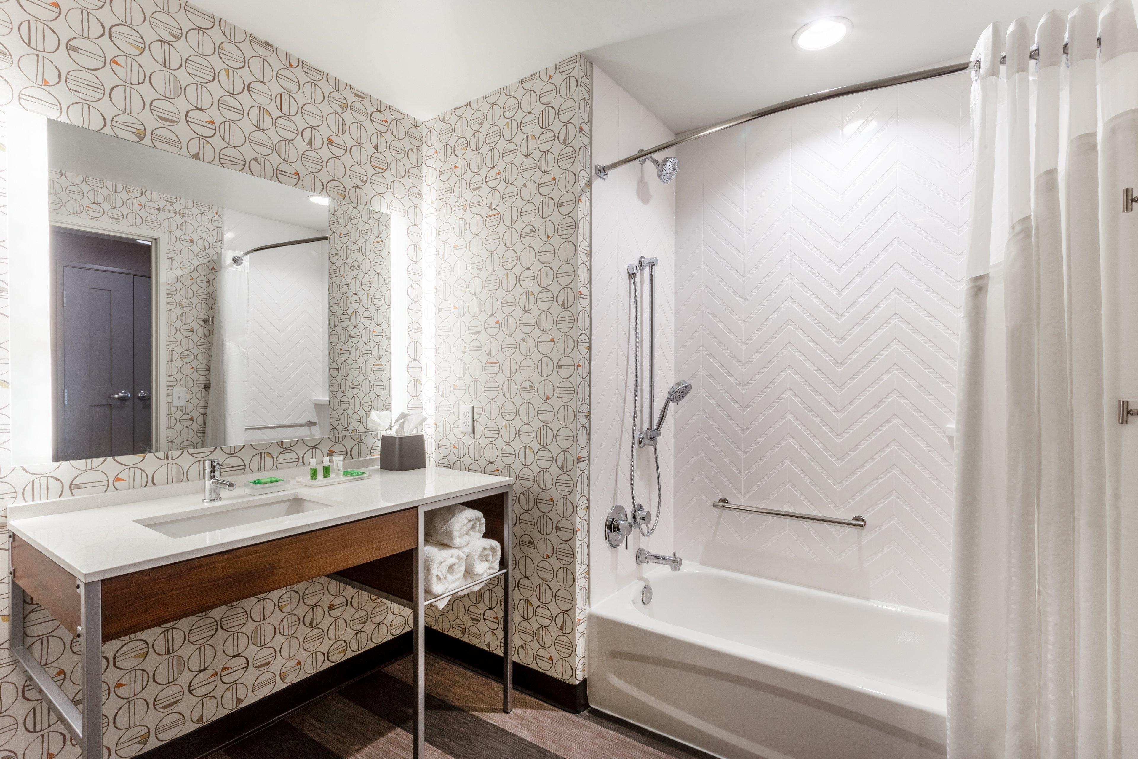 Holiday Inn & Suites Cedar Falls-Waterloo Event Ctr By Ihg Eksteriør billede