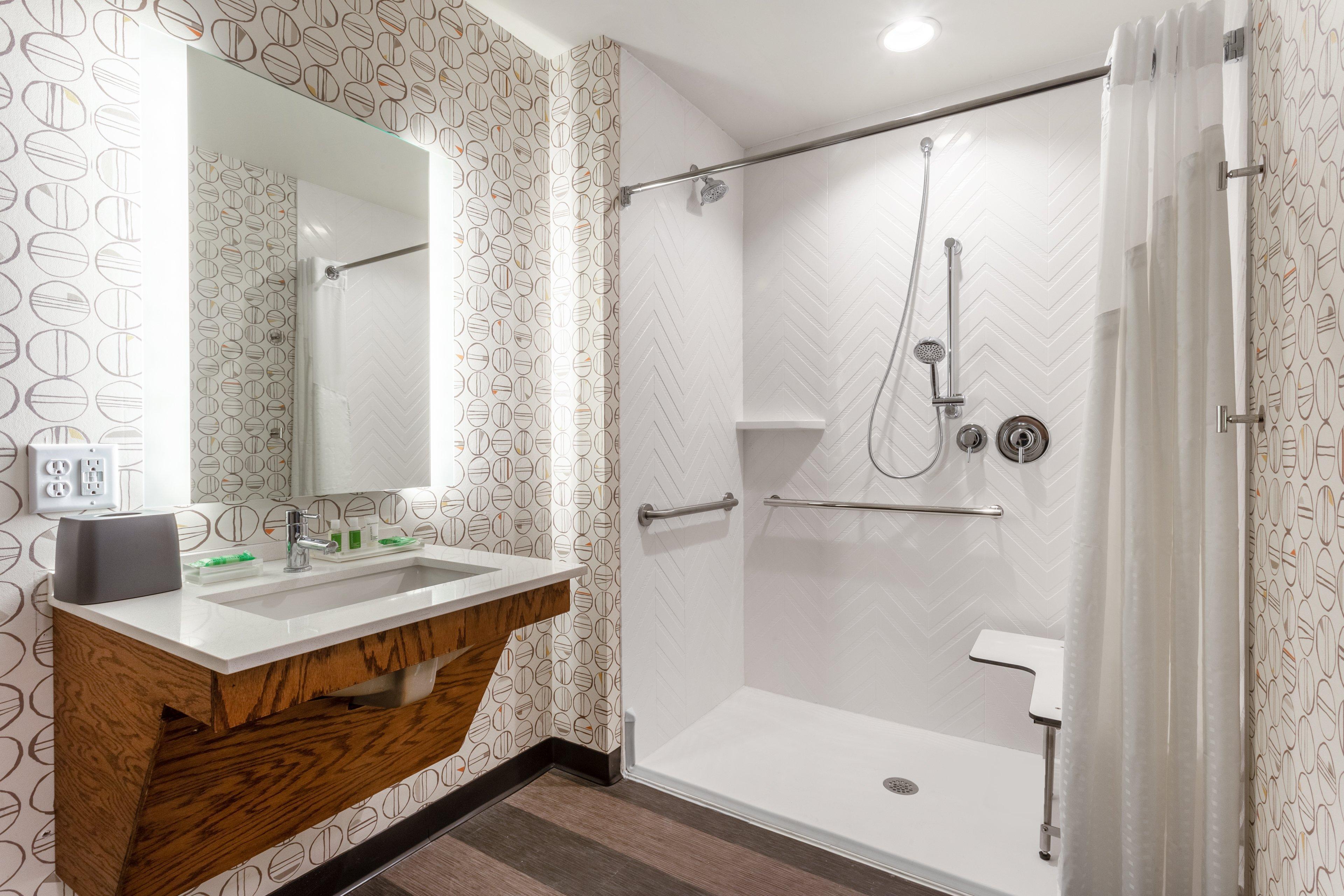Holiday Inn & Suites Cedar Falls-Waterloo Event Ctr By Ihg Eksteriør billede